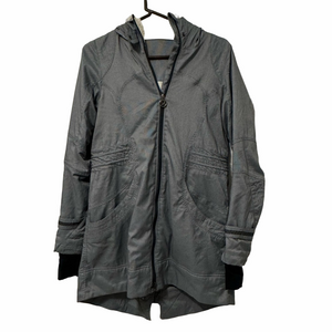 Lululemon apres run anorak jacket size 4 VGUC